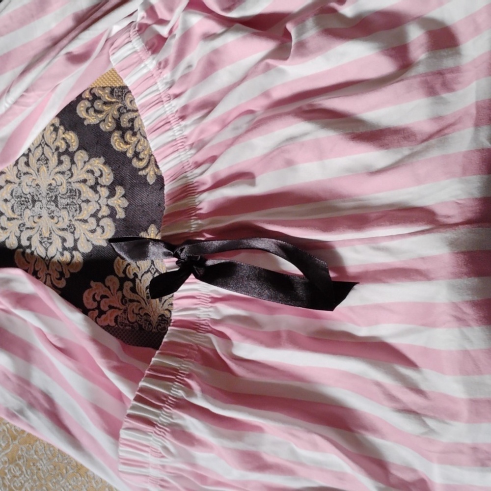 💤 Women's Pyjamas (2-Piece Set) with Black Trim 💤 - Picture 6 of 7